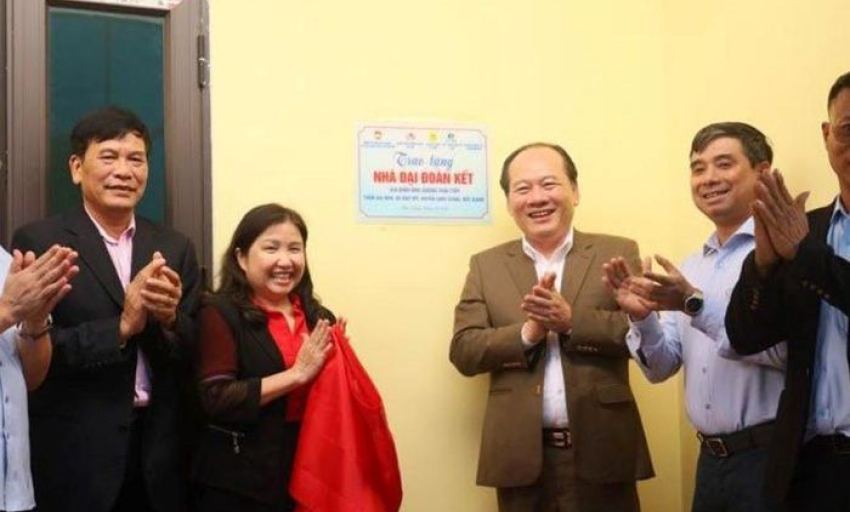 Phát thanh đặc biệt: Xóa nhà tạm – Sức mạnh khối đại đoàn kết toàn dân