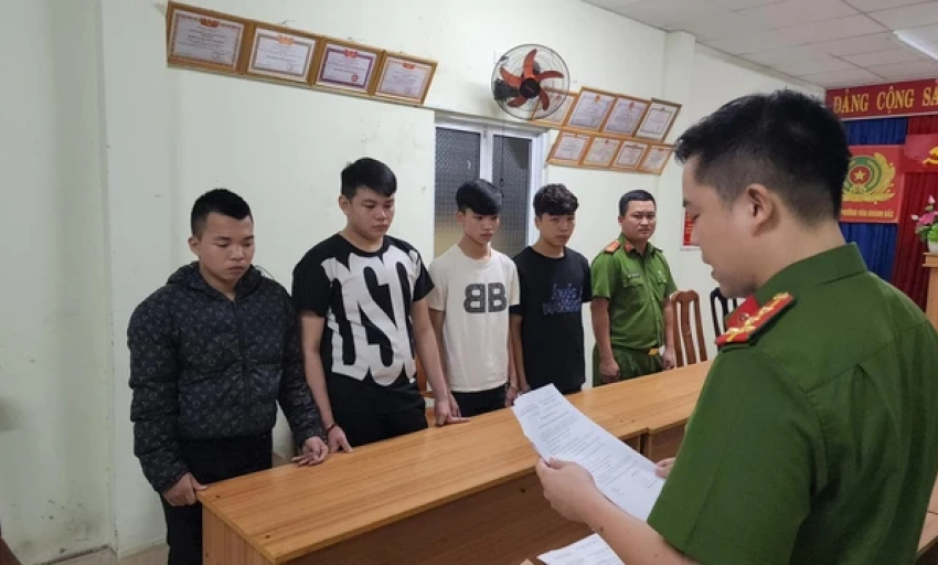 Đà Nẵng: Khởi tố nhóm côn đồ trả thù nhầm và cướp xe máy