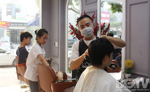 Top 10 tiệm cắt tóc nam Hà Nội đẹp và nổi tiếng nhất  Báo An Giang Online