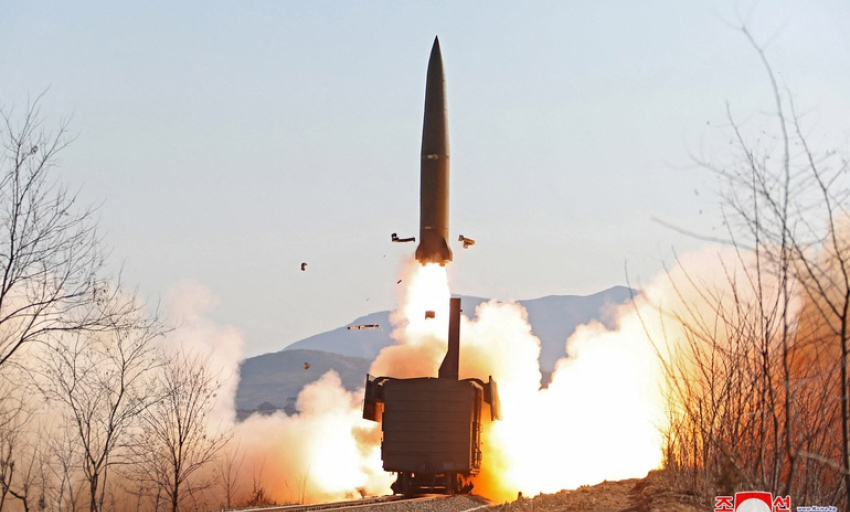 Triều Tiên tiếp tục phóng tên lửa sau đòn trừng phạt của Mỹ