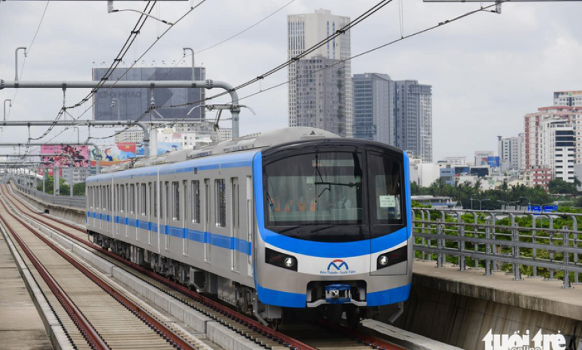 Bộ Chính trị: Đầu tư đường sắt đô thị, tàu điện ngầm tại Hà Nội, TP.HCM