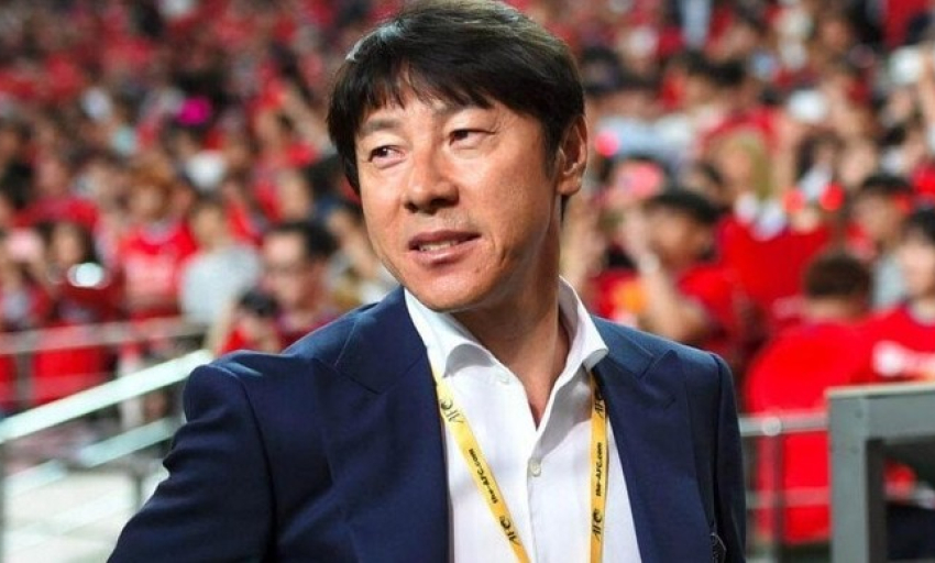HLV Indonesia nói thẳng về 'thế hệ vàng của bóng đá Việt Nam'