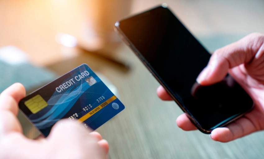 Hướng dẫn dùng smartphone tra cứu những khoản nợ "quên trả" ngân hàng