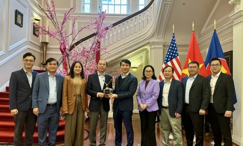 Đại sứ Việt Nam tại Mỹ hoan nghênh đoàn đại biểu T.Ư Đoàn