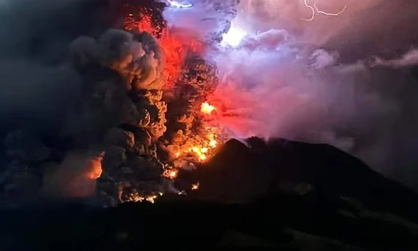 Indonesia cảnh báo sóng thần do núi lửa hoạt động