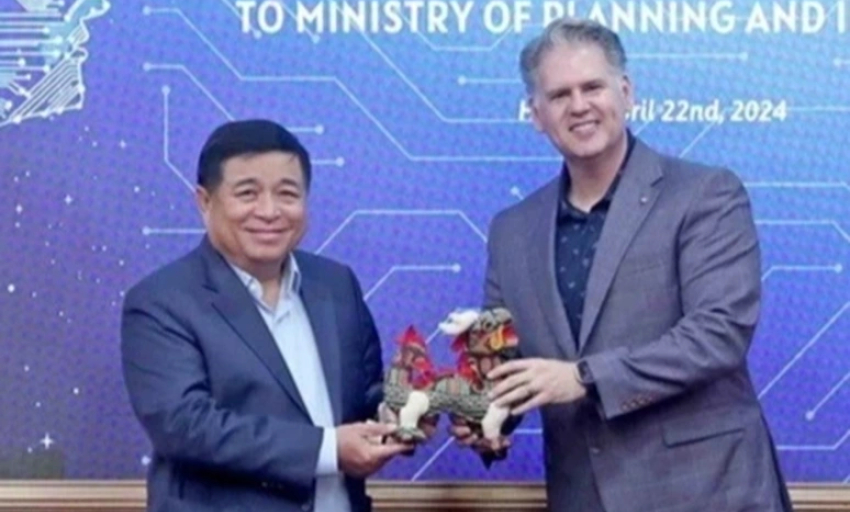 Sếp Nvidia đến Việt Nam làm việc về bán dẫn, AI