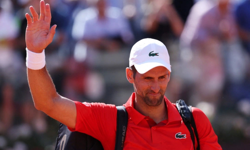 Djokovic thua sốc, bị loại sớm ở Rome Masters