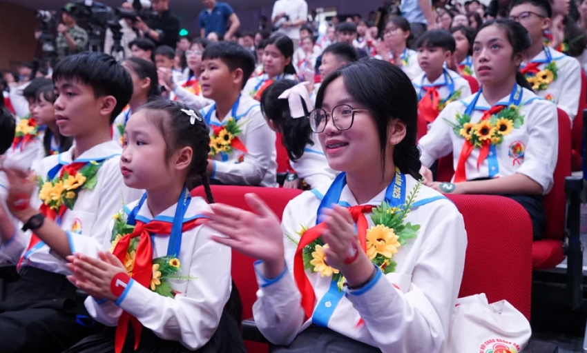 47 thiếu nhi đoạt giải thưởng quốc tế dự Đại hội Cháu ngoan Bác Hồ toàn quốc