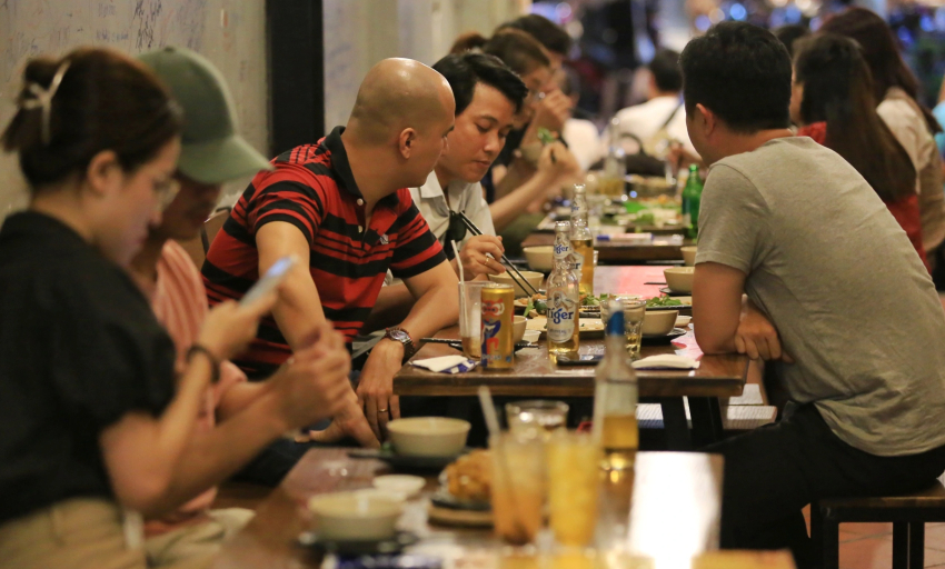 Ăn phở, mua bánh mì... có phải lấy hóa đơn?