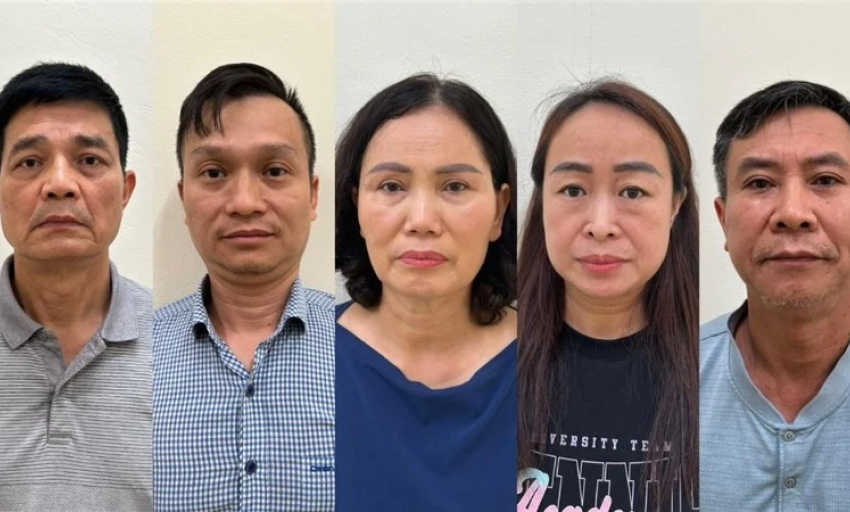 Khởi tố nguyên Cục trưởng và cán bộ Cục An toàn thực phẩm, Bộ Y tế