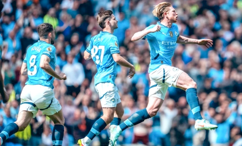Man City tranh ngôi nhì bảng