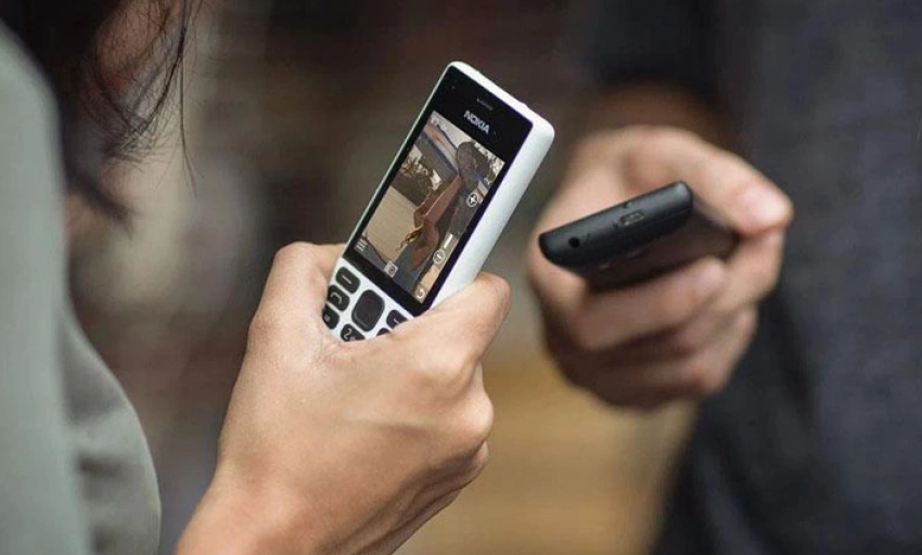 Tắt sóng 2G, cơ hội nào cho người dùng điện thoại ‘cục gạch’?