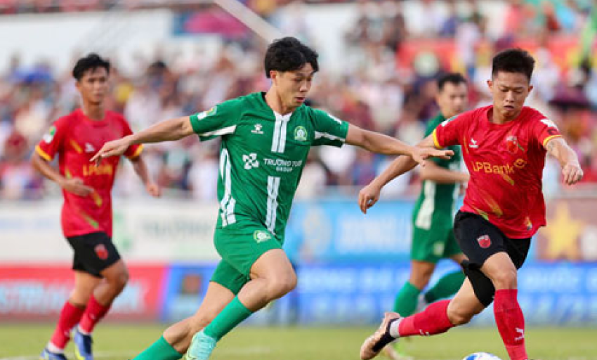 Căng thẳng tranh suất dự V-League