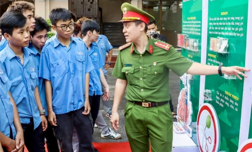 Để học đường nói không với ma túy