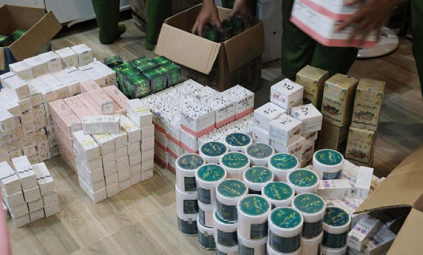 Tây Ninh phá đường dây làm mỹ phẩm giả đã bán hơn 100.000 đơn hàng qua mạng