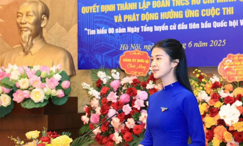 Thành lập tổ chức Đoàn Thanh niên Quốc hội