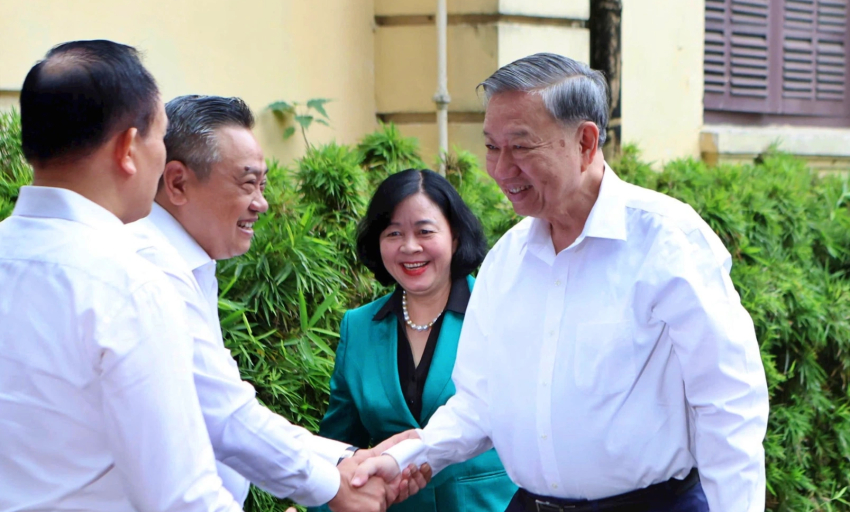 Tổng Bí thư: 'Hà Nội cần tái thiết không gian phát triển để dẫn dắt cả nước'