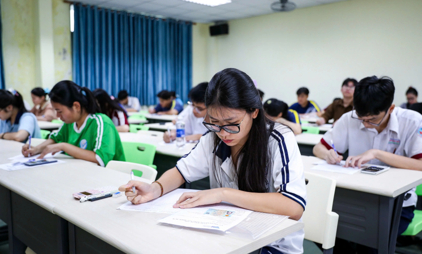 Tuyển sinh ĐH 2025: Lưu ý tránh nhầm lẫn tên chương trình
