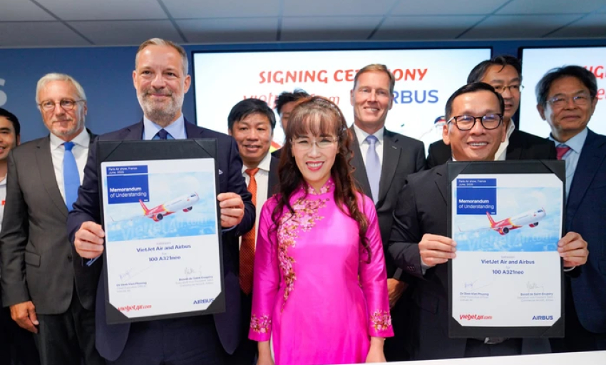 Vietjet đặt hàng mới 100 máy bay A320/ A321neo
