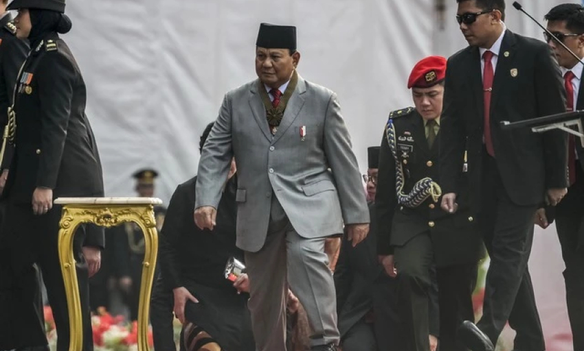Tổng thống đắc cử Indonesia phải phẫu thuật chân