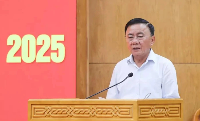 Bộ Chính trị, Ban Bí thư: Cho phép cán bộ còn thiếu tiêu chuẩn được làm bí thư, chủ tịch xã