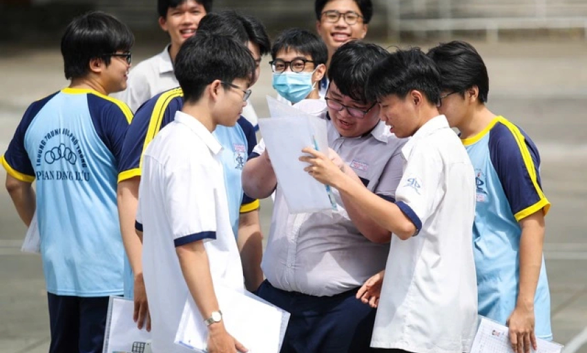 Chuyên gia nước ngoài nói về kỳ thi tốt nghiệp THPT của Việt Nam