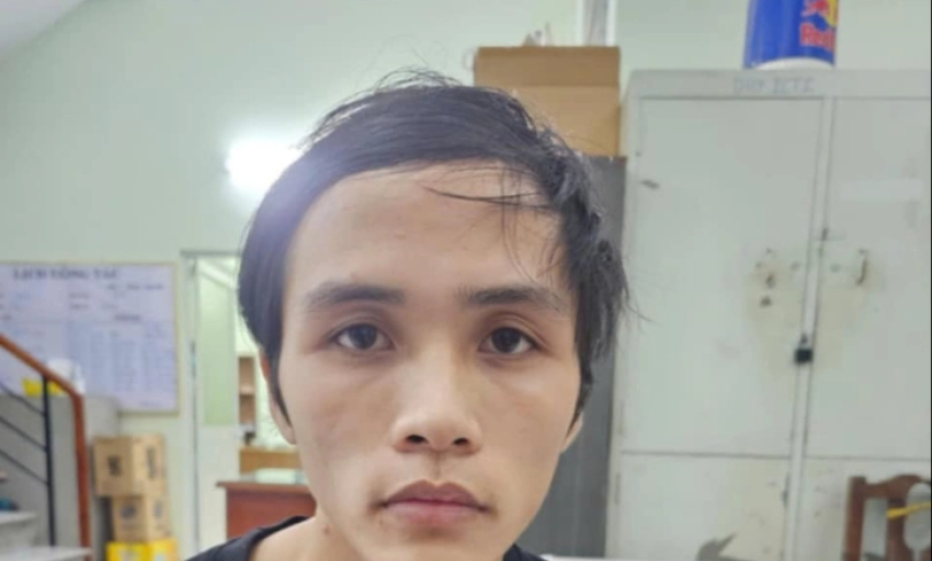 Công an TP.HCM bắt nam thanh niên giật hơn 100 tờ vé số của người khuyết tật
