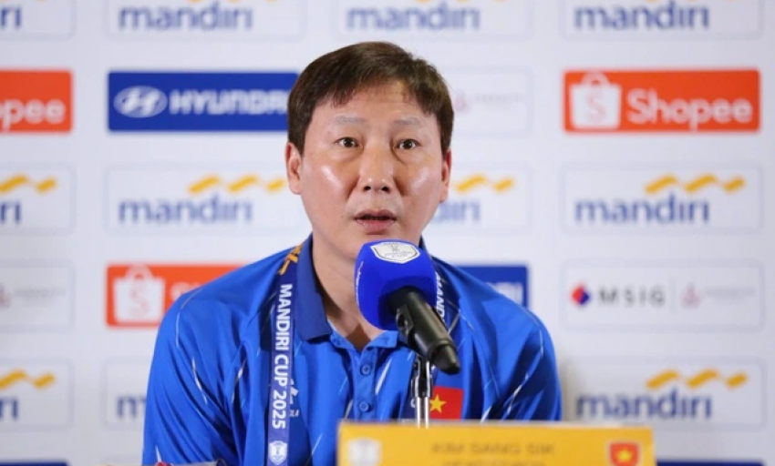 HLV Kim Sang-sik ‘soi’ cực kỹ Philippines, báo tin bất ngờ về Lý Đức: ‘U.23 Việt Nam sẽ…’