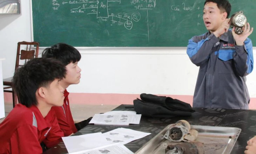 Học nghề để nuôi chữ sau tốt nghiệp