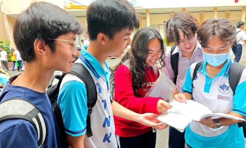 Thưởng điểm cho thí sinh có chứng chỉ IELTS trong xét tuyển ĐH