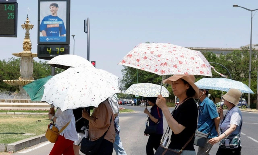 Trong 2 tháng, hơn 1.100 người chết do nắng nóng tại Tây Ban Nha