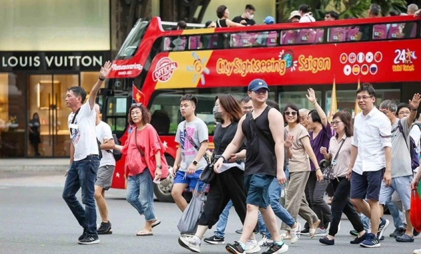 Trung Quốc dẫn đầu lượng khách quốc tế đến Việt Nam