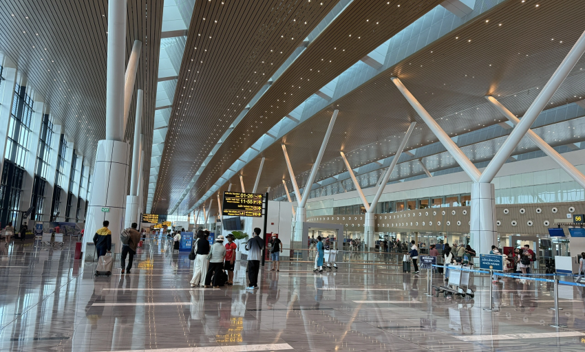 Từ 26.7, làm thủ tục bay tại nhà ga T3 bằng VNeID và sinh trắc học