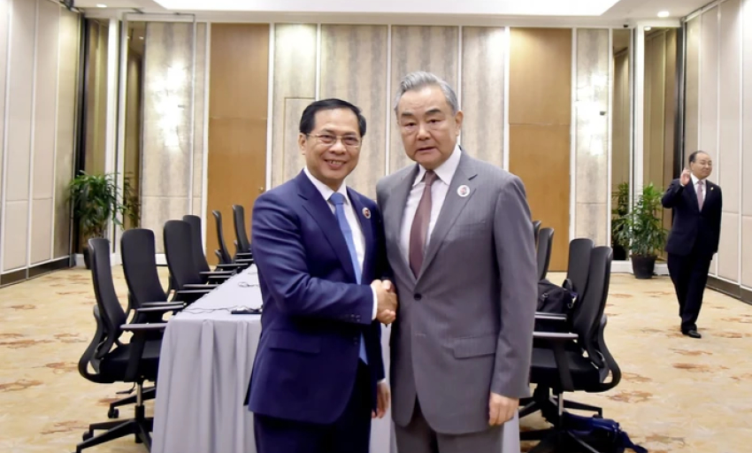 Việt Nam - Trung Quốc tăng cường hợp tác chiến lược, gìn giữ hòa bình Biển Đông