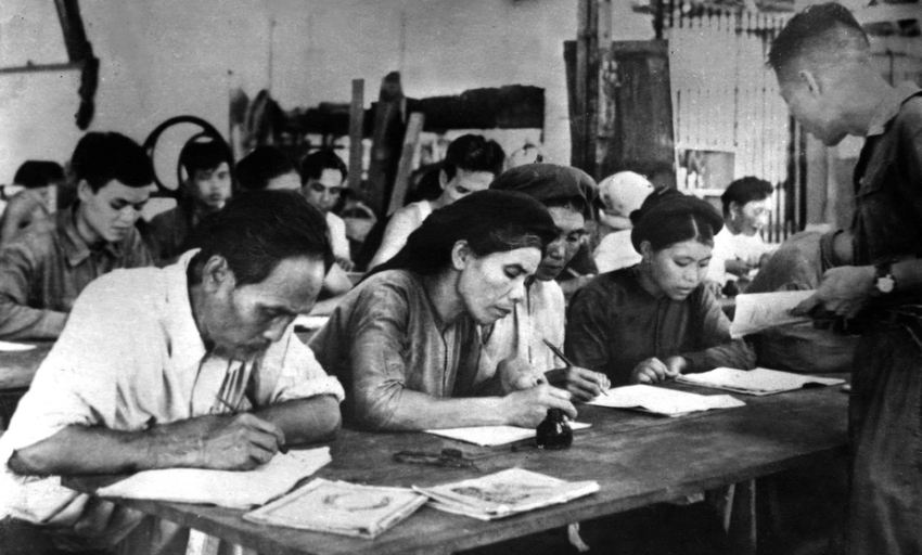 80 năm trước phong trào Bình dân học vụ thế nào?