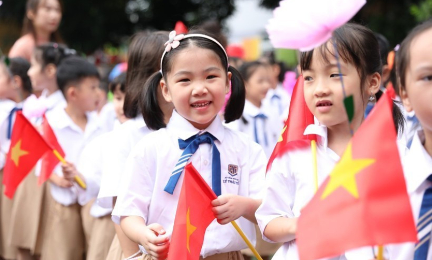 Bộ GD&ĐT ban hành 10 nhiệm vụ, giải pháp trọng tâm năm học 2025-2026