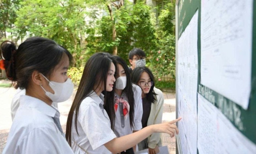 Các trường đại học công bố điểm trúng tuyển, nhiều ngành hơn 29 điểm
