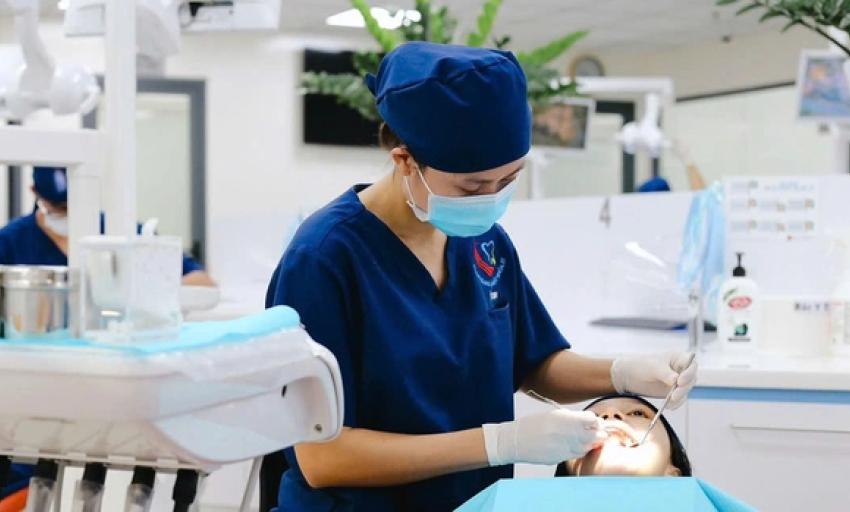 Điểm chuẩn đại học biến động ra sao?