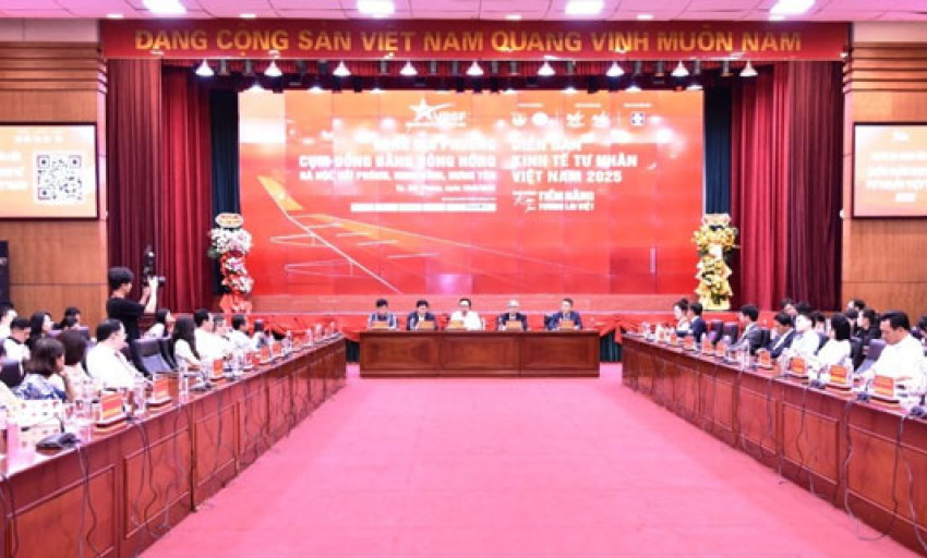 Diễn đàn Kinh tế tư nhân Việt Nam 2025 - Phiên đối thoại Cụm đồng bằng sông Hồng