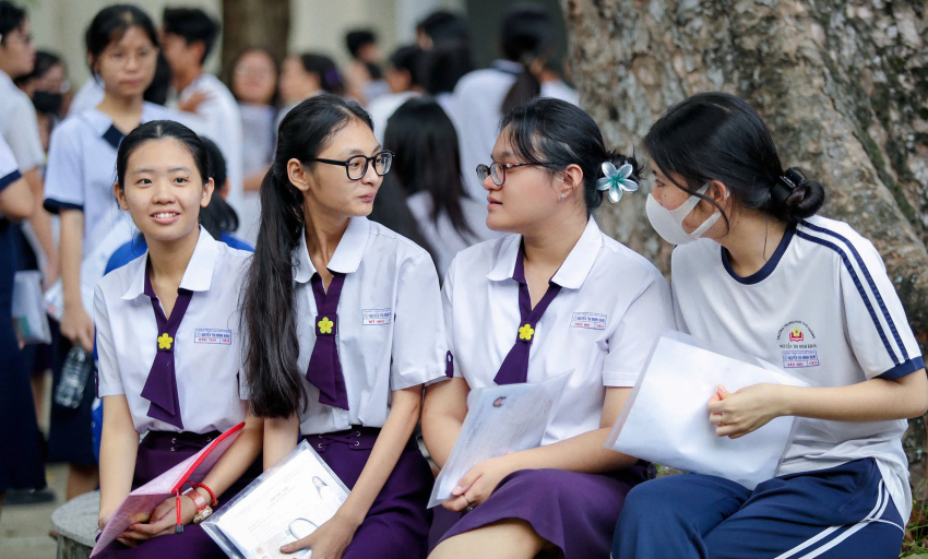 Hôm nay hạn chót nộp lệ phí xét tuyển, công bố điểm chuẩn đại học ngày nào?