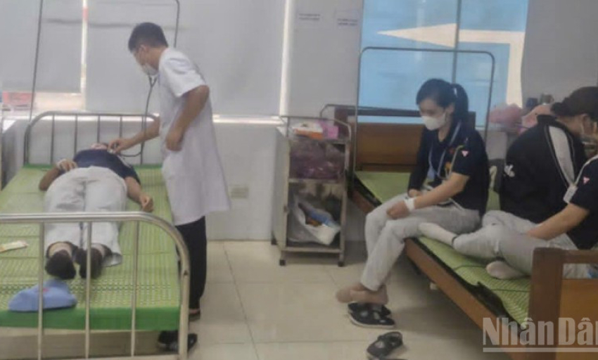 Hưng Yên: 27 công nhân Công ty Toyoda cấp cứu tại bệnh viện, nghi ngộ độc thực phẩm