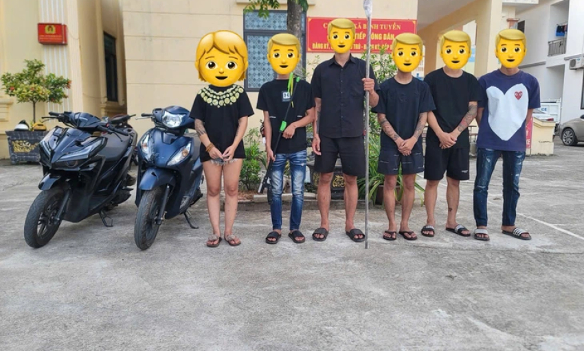 Khởi tố 3 thanh thiếu niên dùng tuýp sắt vụt người đi đường