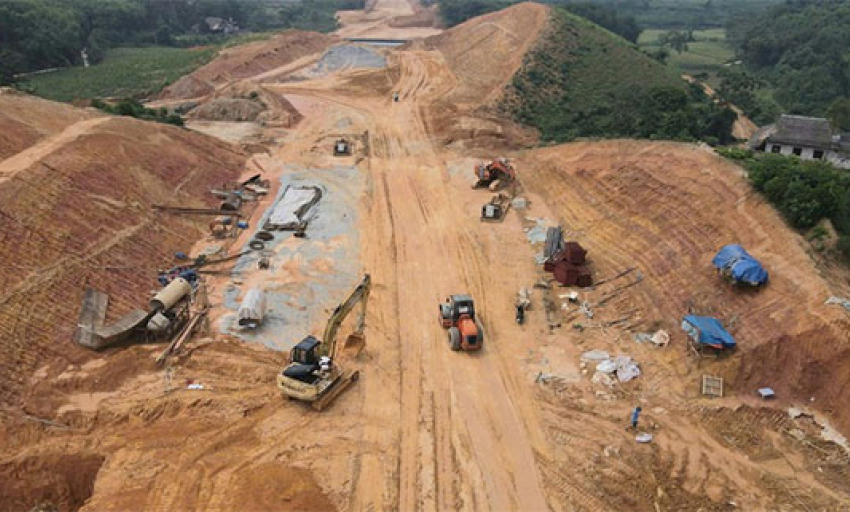 Ngành xây dựng nỗ lực giải ngân gần 60.000 tỷ đồng vốn đầu tư công trong 5 tháng cuối năm
