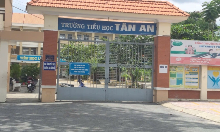 Sắp đến khai giảng, 1 trường tiểu học ở Tây Ninh lại gây bức xúc trong phụ huynh