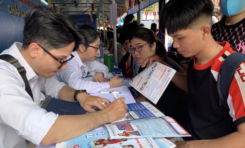 Những trường đại học công bố điểm chuẩn sớm nhất trong hôm nay 22-8