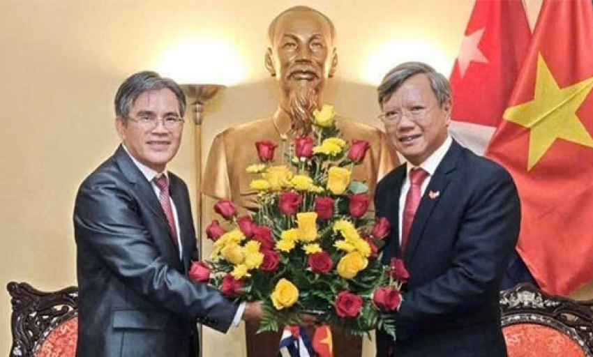 Thắm tình đoàn kết đặc biệt Việt-Lào tại Cuba nhân dịp Quốc khánh Việt Nam