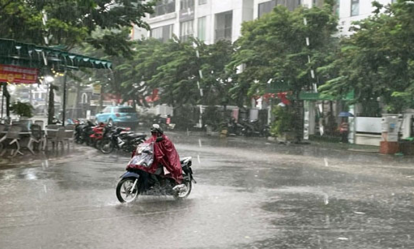 Thời tiết ngày 15/8: Bắc Bộ nhiều nơi có mưa rào, cục bộ có nơi mưa rất to