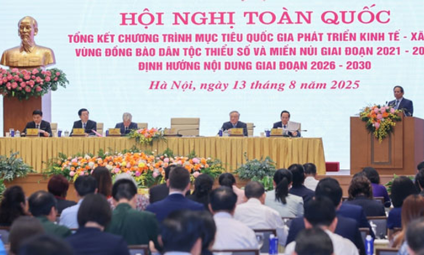 Thủ tướng: Có chính sách ưu tiên, nguồn lực ưu tiên, tín dụng ưu tiên với vùng đồng bào dân tộc thiểu số và miền núi