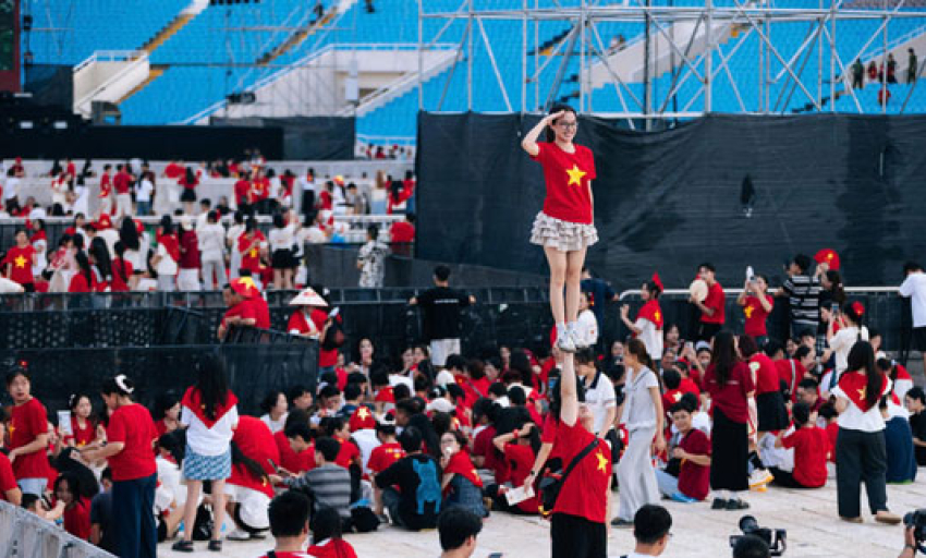Tiếp nối cảm xúc từ concert “Tổ quốc trong tim” bằng 1 tỷ bước chân tiến vào kỷ nguyên mới