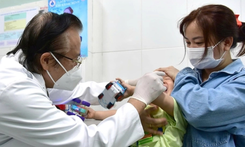 Vì sao trẻ mắc khe hở môi vòm miệng ngày càng tăng?